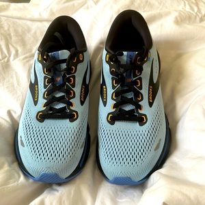 Women’s Brooks Ghost 15